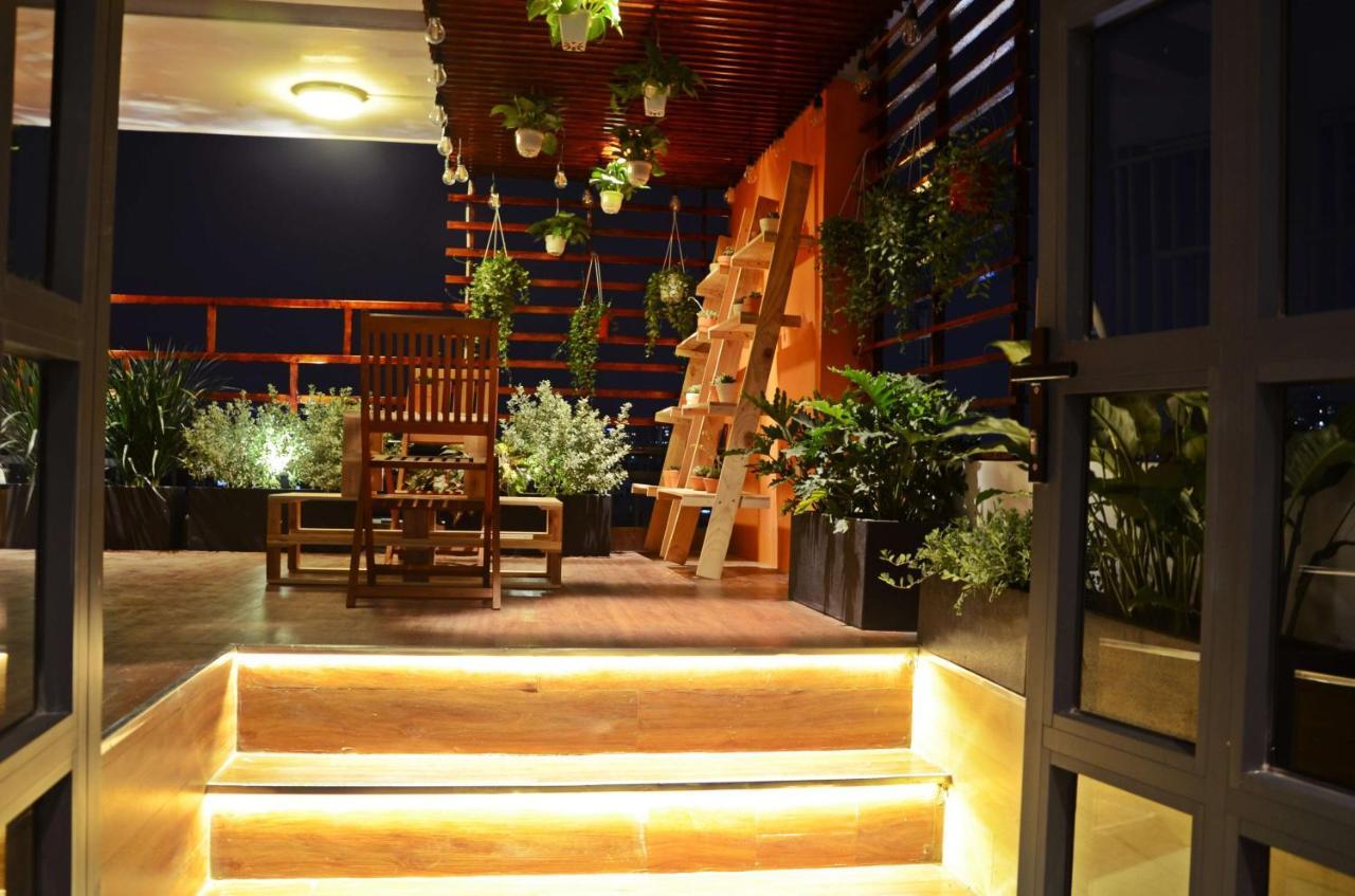La Hotel Hô Chi Minh-Ville Extérieur photo